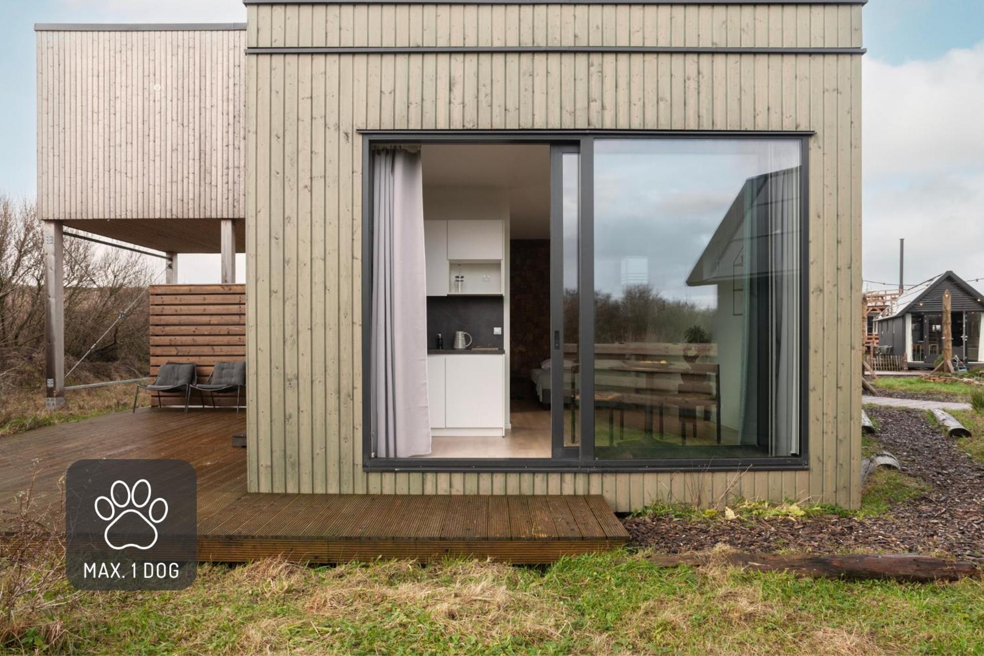 Basecamp Tiny House Eco-Resort Ijmuiden Эймейден Экстерьер фото