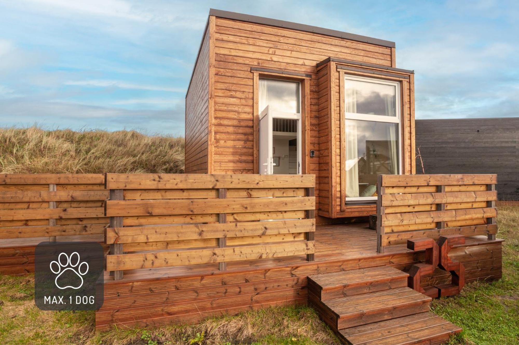 Basecamp Tiny House Eco-Resort Ijmuiden Эймейден Экстерьер фото