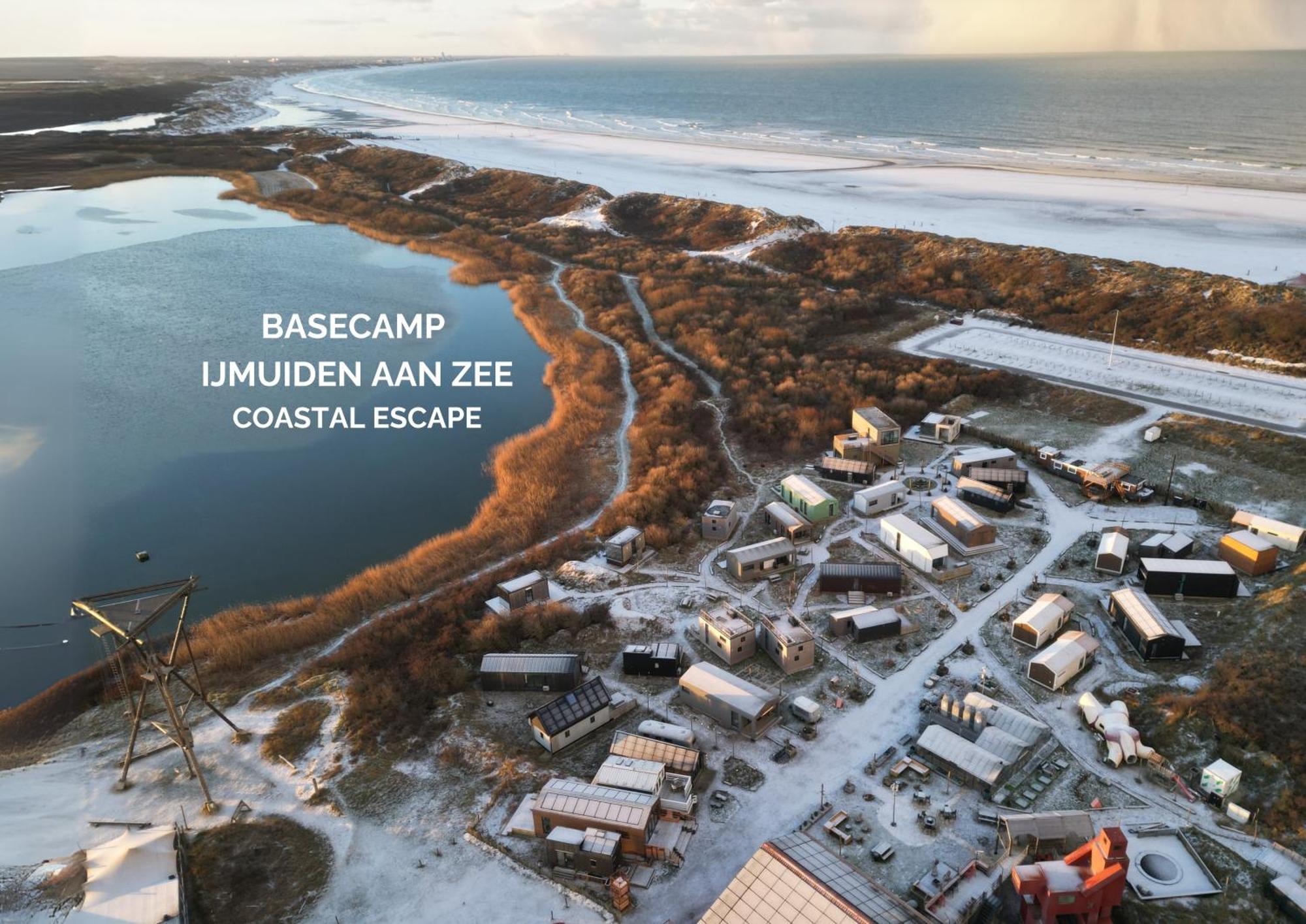 Basecamp Tiny House Eco-Resort Ijmuiden Эймейден Экстерьер фото