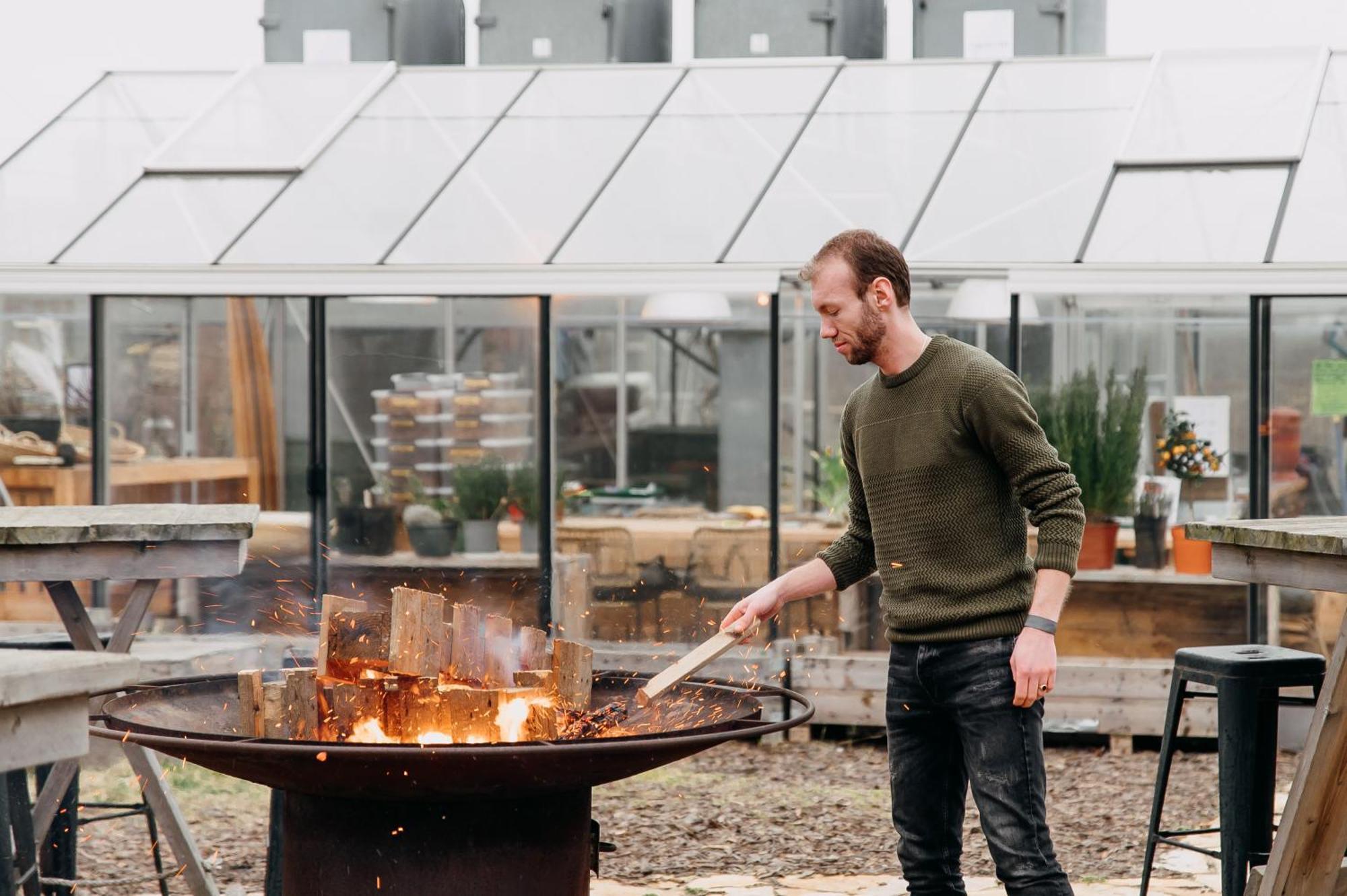 Basecamp Tiny House Eco-Resort Ijmuiden Эймейден Экстерьер фото